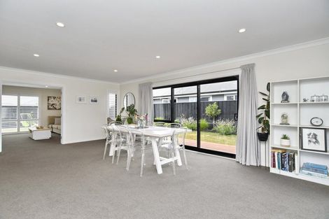 Photo of property in 65 Macphail Avenue, Rangiora, 7400