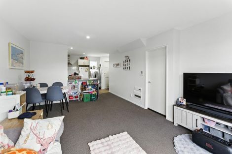 Photo of property in 96b Grafton Street, Waltham, Christchurch, 8011