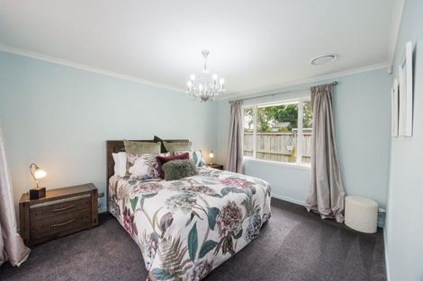 Photo of property in 3 Tennyson Avenue, Kelvin Grove, Palmerston North, 4414