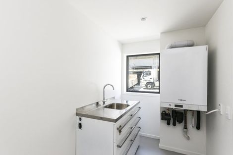 Photo of property in 17 Jean Caldwell Way, Island Bay, Wellington, 6023