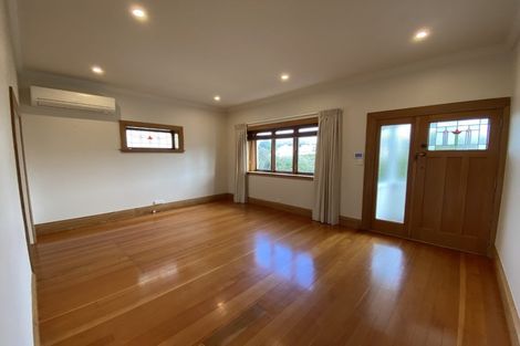 Photo of property in 4 Collins Street, Petone, Lower Hutt, 5012