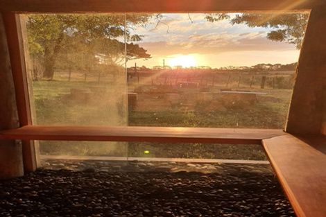 Photo of property in 102 Reid Road, Glenbrook, Waiuku, 2681