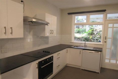 Photo of property in 4a Easdale Street, Kelburn, Wellington, 6012