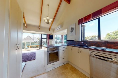 Photo of property in 4 Rangitane Grove, Waitarere Beach, Levin, 5510