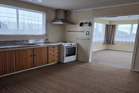 Photo of property in 1/323 Saint Aubyn Street, New Plymouth, 4310