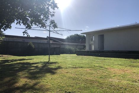 Photo of property in 2 Sheridan Street, Silverdale, Hamilton, 3216