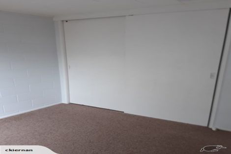 Photo of property in 1/109a Te Atatu Road, Te Atatu South, Auckland, 0610