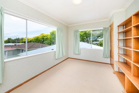Photo of property in 76 Birmingham Street, Takaro, Palmerston North, 4412
