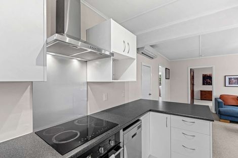 Photo of property in 36 Ormond Street, Woodville, 4920