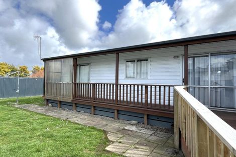 Photo of property in 44 Kaimanawa Street, Kelvin Grove, Palmerston North, 4414