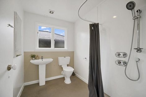 Photo of property in 27 Tavender Street, Woolston, Christchurch, 8023
