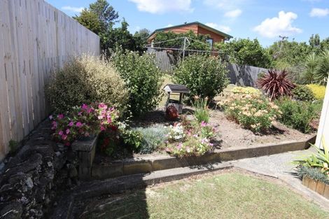 Photo of property in 31 Yorke Road, Haruru, 0204