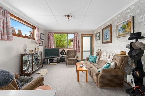 Photo of property in 15c Queen Street, Mosgiel, 9024