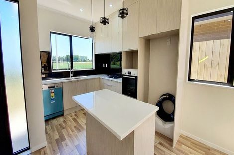 Photo of property in 46a Adams Road South, Pukekohe, 2120