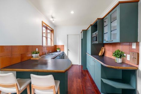 Photo of property in 32 Charlemont Street, Whitiora, Hamilton, 3200