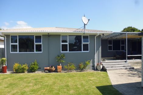 Photo of property in 27 Beach Street, Whakatane, 3120
