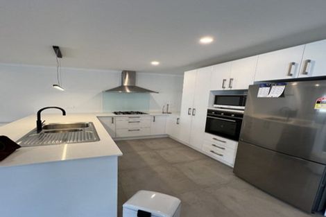 Photo of property in 36 Whareatua Avenue, Takanini, 2112