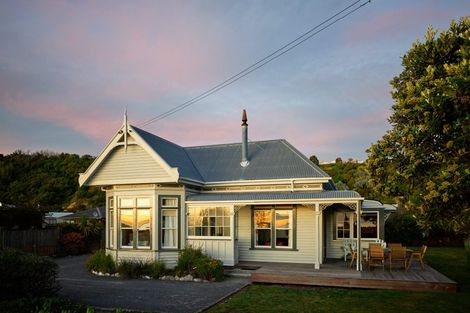 Photo of property in 184 Esplanade, Kaikoura, 7300