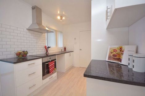 Photo of property in 15 Gee Place, Mangere East, Auckland, 2022