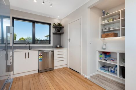 Photo of property in 6b Mana Street, Otumoetai, Tauranga, 3110