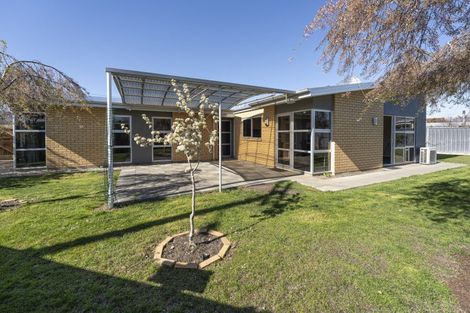 Photo of property in 35 Eureka Street, Alexandra, 9320