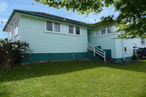 Photo of property in 21 Ashford Avenue, Hokowhitu, Palmerston North, 4410