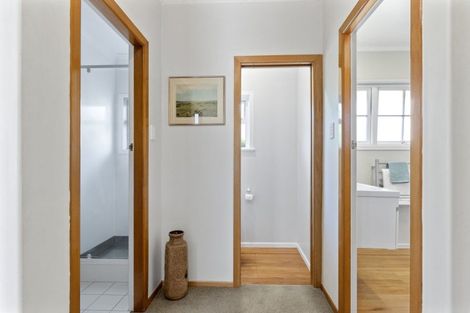 Photo of property in 39 Hillcrest Road, Hillcrest, Hamilton, 3216