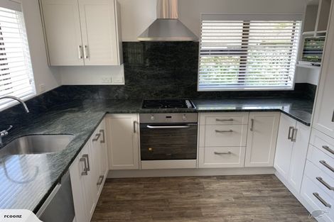 Photo of property in 16b Clare Street, Cambridge, 3434