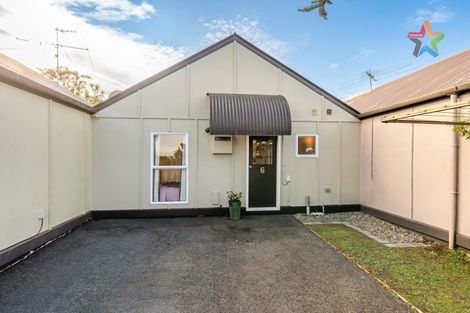 Photo of property in 6/17 Cedar Street, Maungaraki, Lower Hutt, 5010