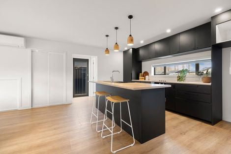 Photo of property in 28 Headley Drive, Lower Shotover, Queenstown, 9304