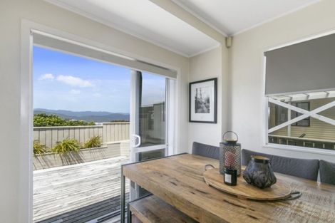 Photo of property in 7 Acacia Avenue, Maungaraki, Lower Hutt, 5010
