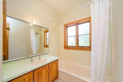 Photo of property in 12 Astrid Court, Awapuni, Palmerston North, 4412