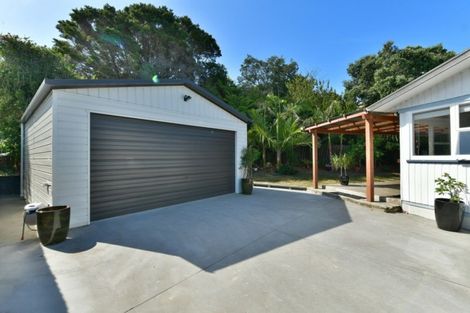 Photo of property in 10 Wiriana Place, Stanmore Bay, Whangaparaoa, 0932