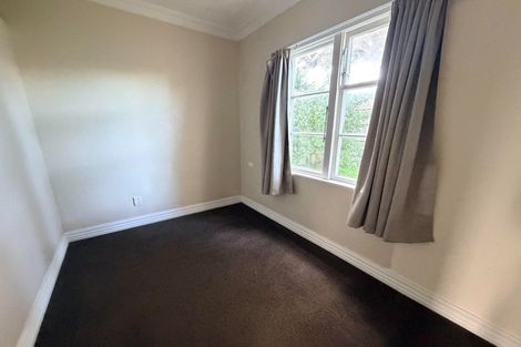 Photo of property in 57 Maupuia Road, Maupuia, Wellington, 6022