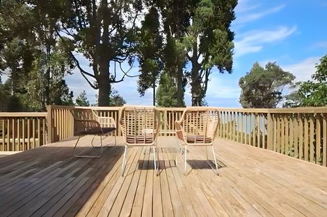 Photo of property in 65 Takahe Road, Titirangi, Auckland, 0604