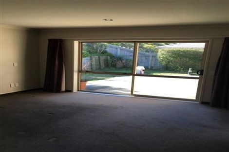 Photo of property in 39 Gandalf Crescent, Paraparaumu, 5032