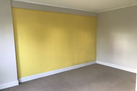 Photo of property in 2 Chatham Avenue, Mount Albert, Auckland, 1025