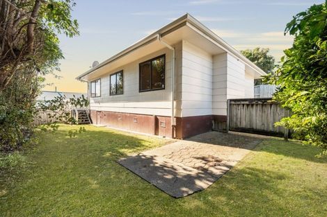 Photo of property in 1/159 Waitaha Road, Welcome Bay, Tauranga, 3112