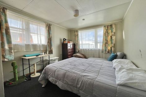 Photo of property in 16 Pohutukawa Drive, Tokoroa, 3420