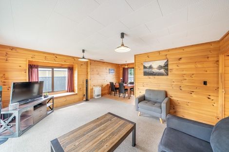 Photo of property in 46a Thackeray Street, Trentham, Upper Hutt, 5018