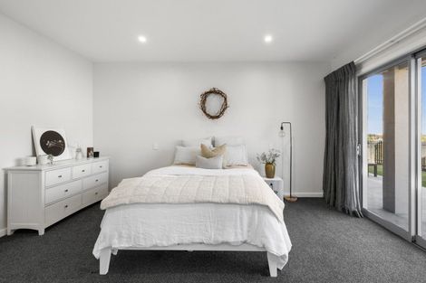 Photo of property in 3 Ridgeway Terrace, Taradale, Napier, 4112