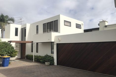 Photo of property in 1/12 Craig Road, Milford, Auckland, 0620