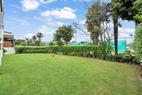Photo of property in 2/10 Tagalad Road, Mission Bay, Auckland, 1071
