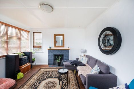 Photo of property in 47 Alexandra Street, Marton, 4710