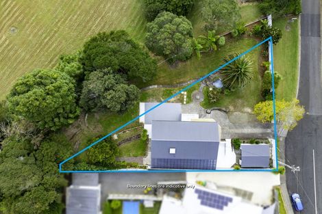 Photo of property in 134 Taikata Road, Te Atatu Peninsula, Auckland, 0610