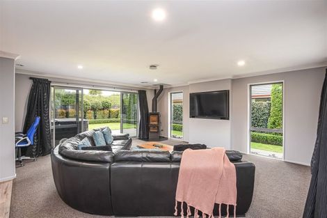 Photo of property in 37 Mariposa Crescent, Aidanfield, Christchurch, 8025