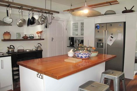 Photo of property in 79 Kopanga Road, Havelock North, 4130