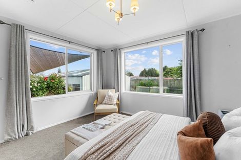 Photo of property in 17 Awatea Terrace, Lynmore, Rotorua, 3010