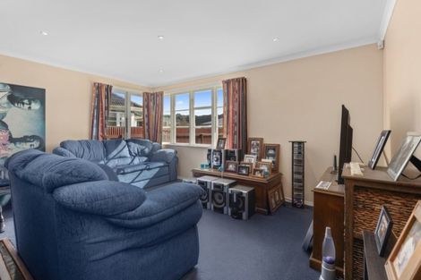 Photo of property in 19 Farmer Crescent, Taita, Lower Hutt, 5011