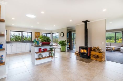 Photo of property in 21 Katelyn Place, Kinloch, Taupo, 3385